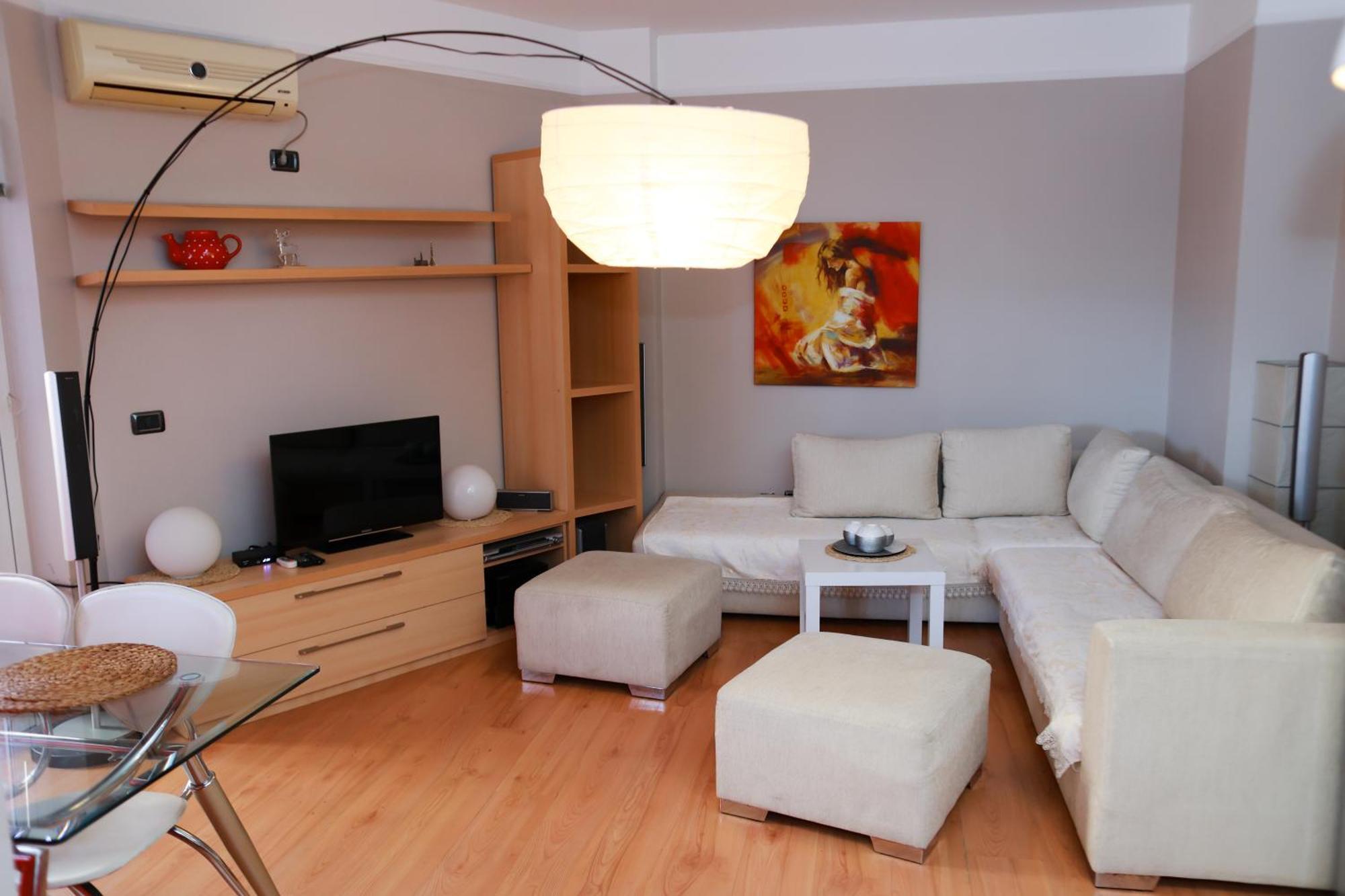 Cherry Apartment Tirana Exterior photo